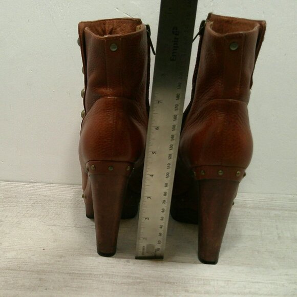 UGG Australia Cognac Leather Platform Studded Heeled Ankle Boot Size 6 | UK 4.5 - Picture 10 of 14